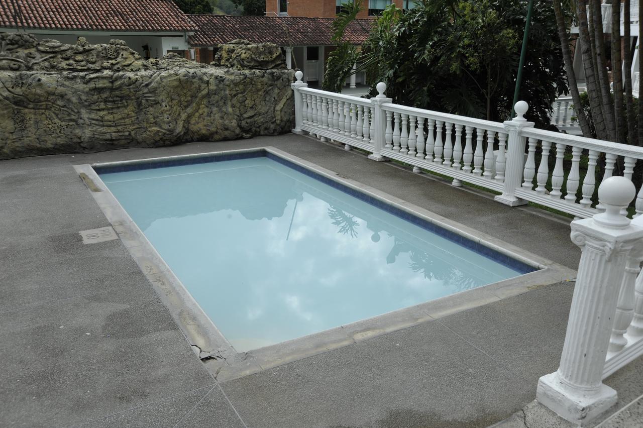 Termales Santa Monica Hotel Choachí Eksteriør billede